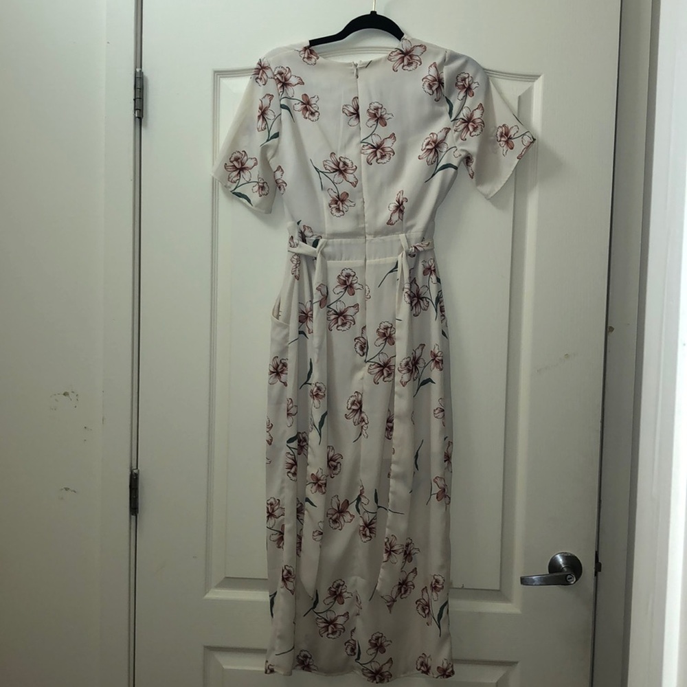 Dress - Picture 3 of 3